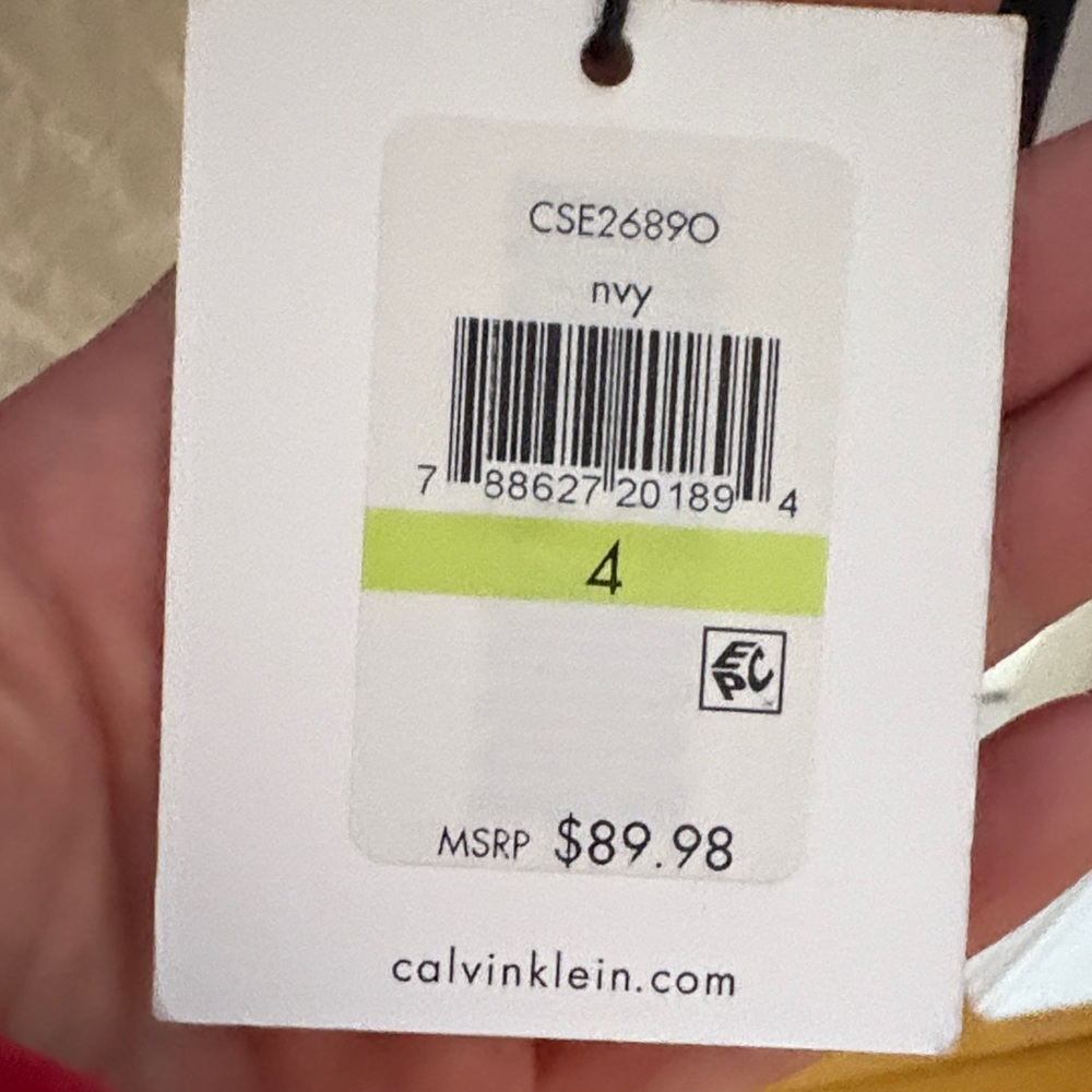 Calvin Klein women’s Elegant Black blazer - Picture 5 of 6